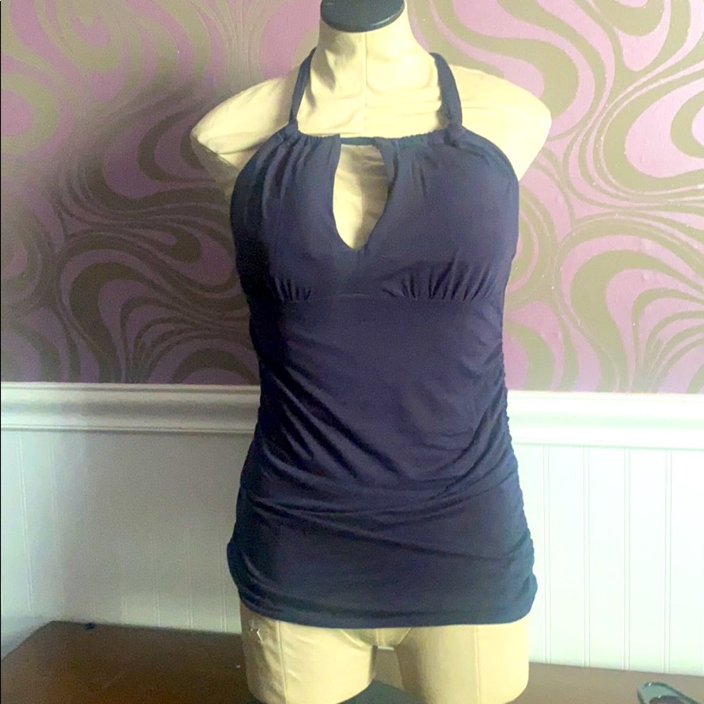 Halter top w/ built in bra